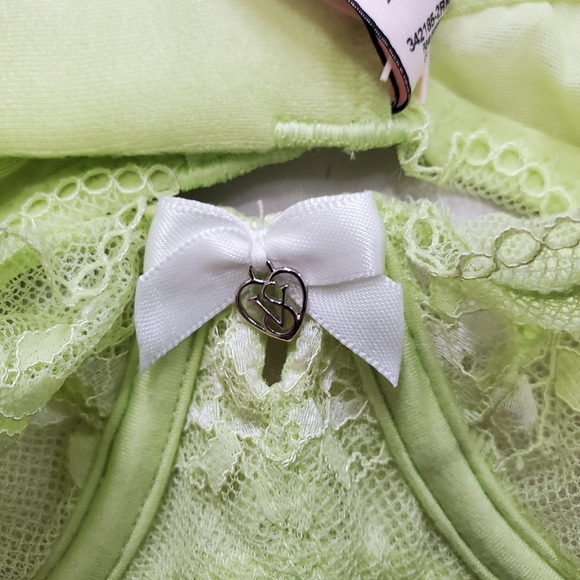 VS Body By Victoria Unlined Demi Bra 34C - Picture 4 of 7